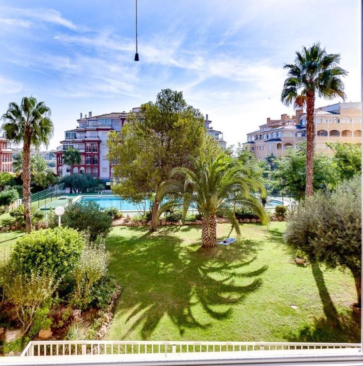 Appartement Torre La Mata Τορεβιέχα Εξωτερικό φωτογραφία
